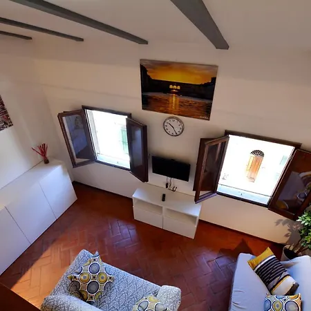Guelfa Loft Apartment Florence
